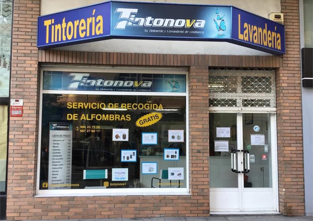 Tintonova en avda. Balaídos en Vigo